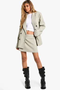 Jupe mini tailleur A-line à fines rayures