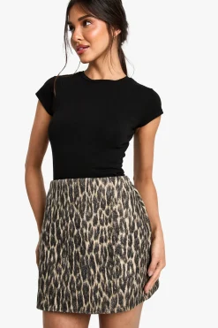 boohoo Jupe Mini Wrap Over à Imprimé Léopard à Taille Haute<Femme Jupes|Jupes