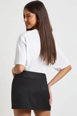 Jupe-Short Ajustée avec Poches Avant