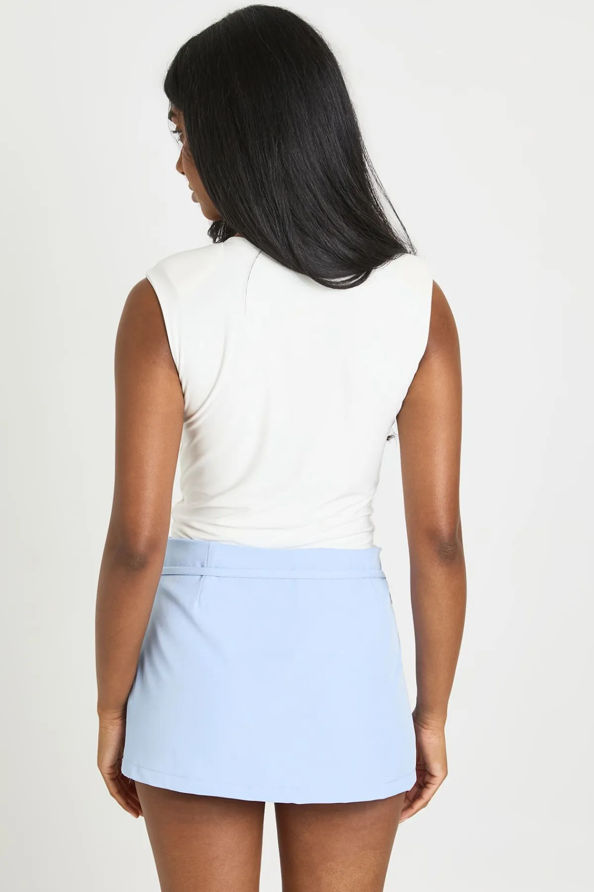 boohoo Jupe-short Ajustée À Détail Ceinture<Femme Tailleurs|Shorts