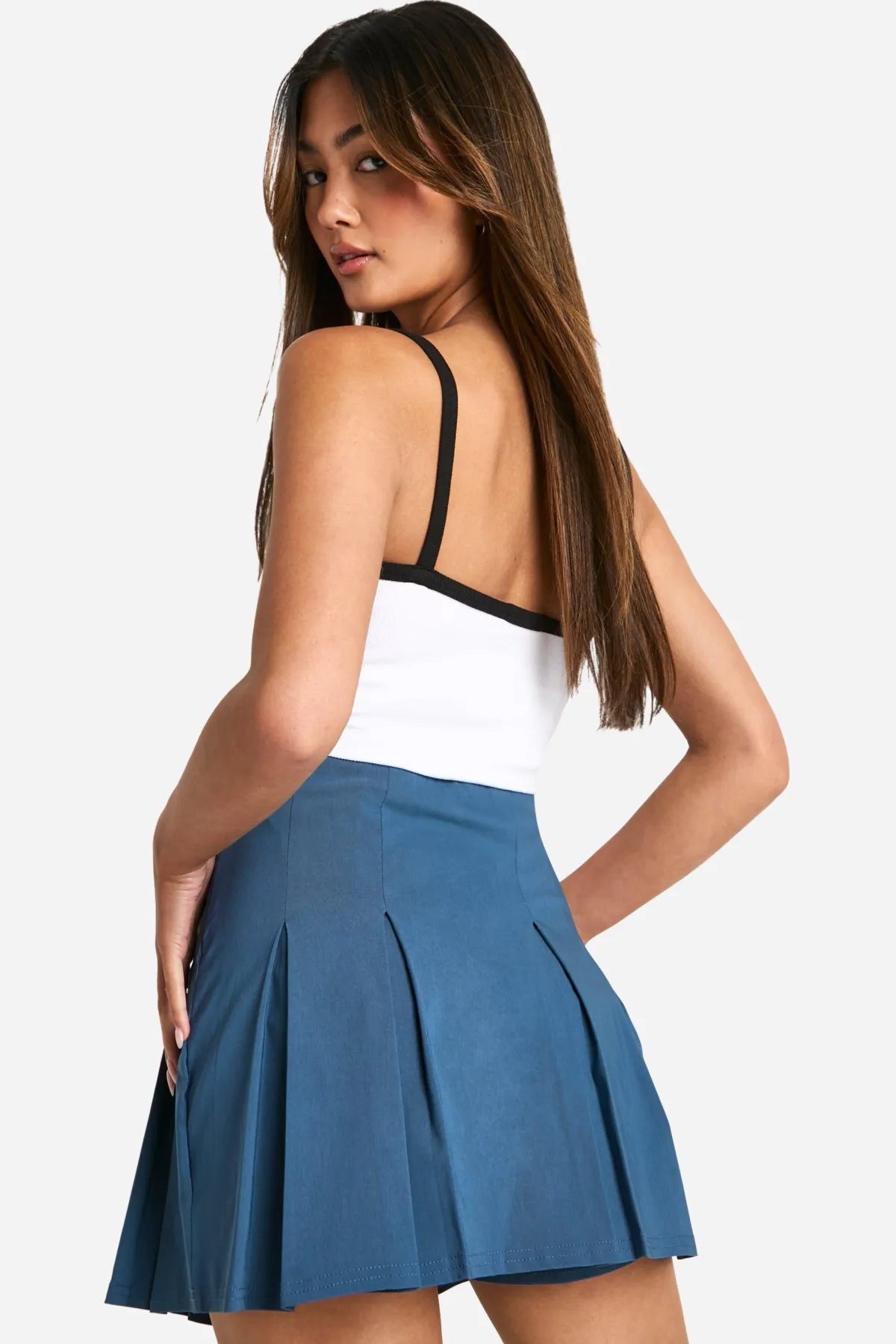 boohoo Jupe-short Avec Pinces Devant<Femme Shorts