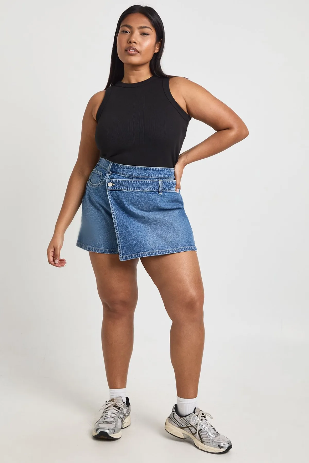 boohoo Jupe-short En Denim Grande Taille<Femme Denim|Shorts
