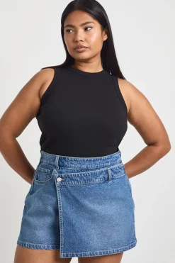 boohoo Jupe-short En Denim Grande Taille<Femme Denim|Shorts