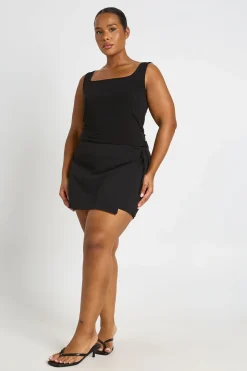 boohoo Jupe-short Grande Taille À Détail Torsadé En Dentelle<Femme Satin Et Dentelle|Shorts