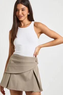 boohoo Jupe-short Plissée Portefeuille en Crêpe<Femme Shorts