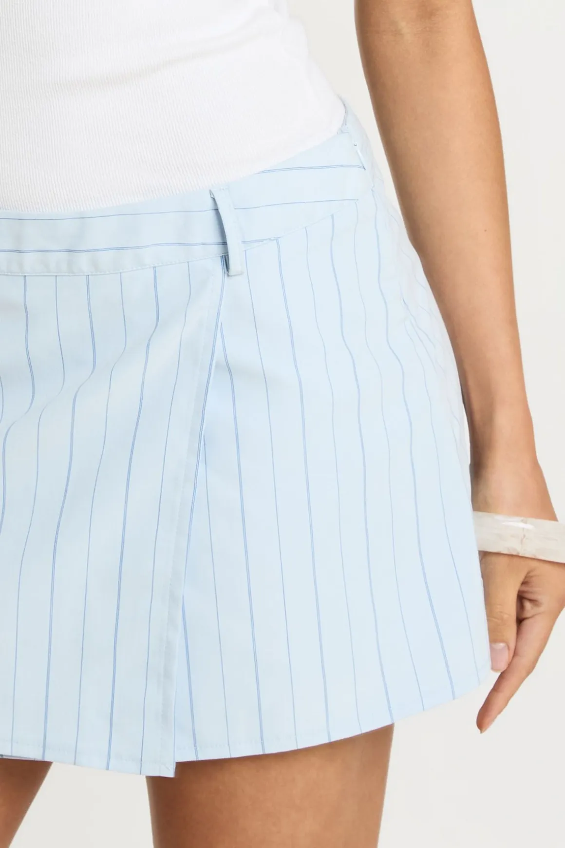 Jupe-short Portefeuille En Crêpe À Rayures