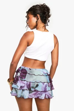 boohoo JUpe à volants superposés imprimée de fleurs avec short intégré<Femme Shorts
