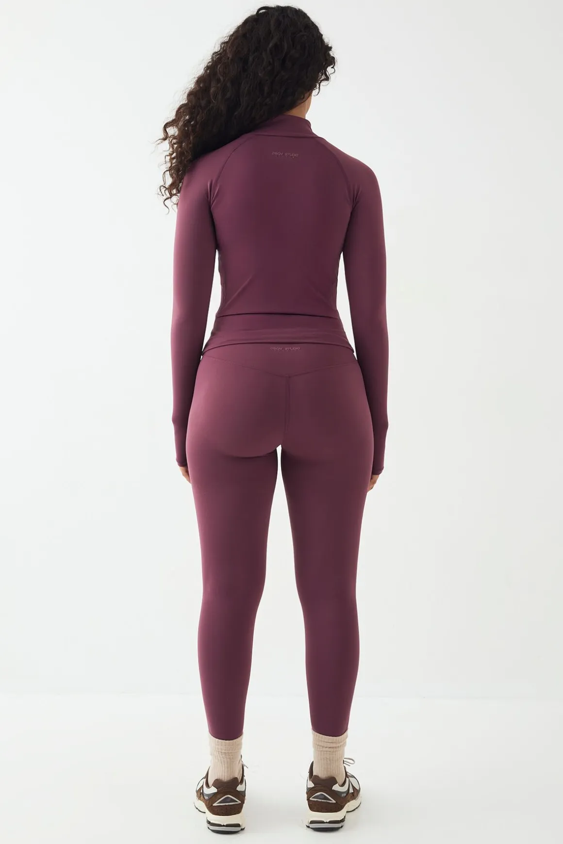 Legging DSGN Studio Sports Ultra Sculpt avec Détails de Coutures