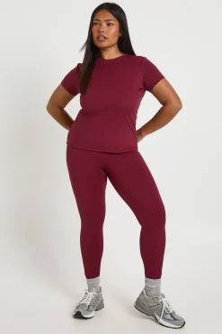 Legging Plus en tissu ultra doux avec détails de couture sculptante