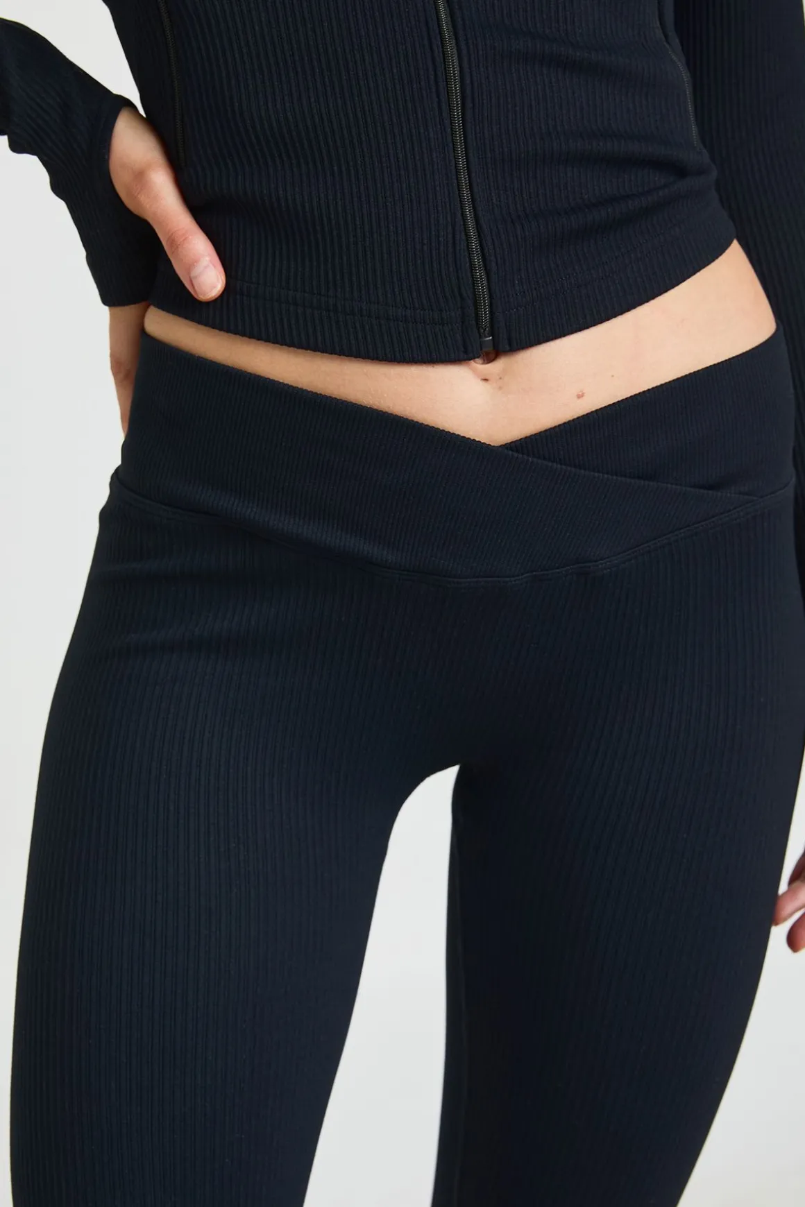 Legging Sans Couture Côtelé À Taille Croisée Effet Sculptant Petite