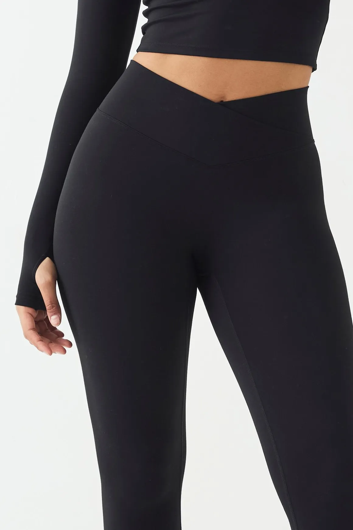 Legging Taille Haute Ultra Sculptant à Ceinture Nouée DSGN Studio