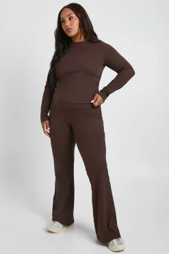 Legging ultra doux à taille haute et jambes évasées