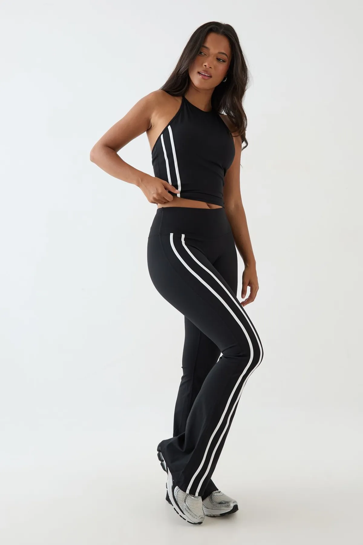 DSGN Studio Legging Évasé À Bandes Latérales Sculptant<Femme Vêtements De Sport|Leggings