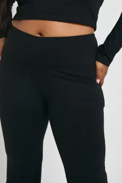 Legging évasé ultra doux à taille haute