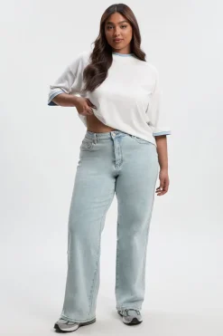 Le Jean Ample à Jambe Droite Grande Taille