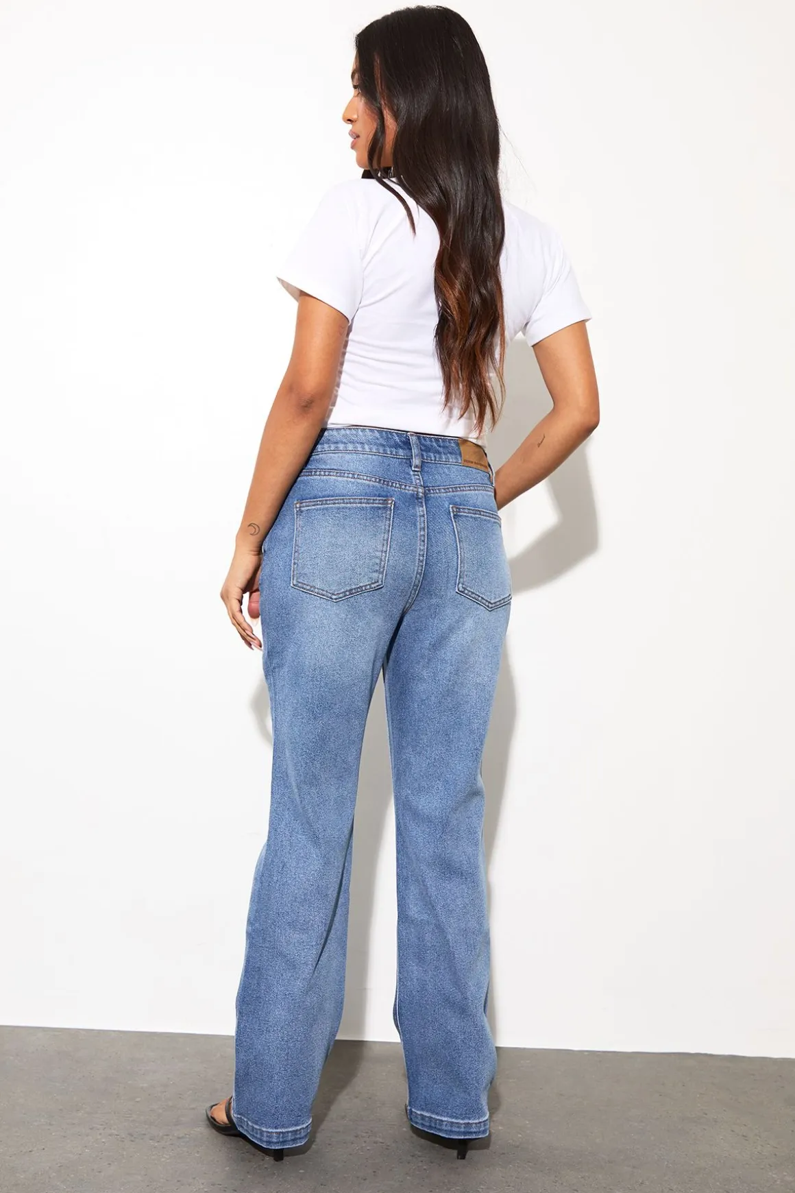 Le Jean Bootcut Taille Mi-haute Petite Coupe