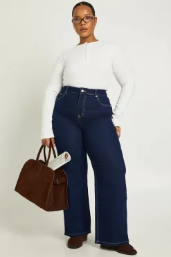boohoo Le Jean Grande Taille Taille Haute Jambe Droite<Femme Denim|Jeans