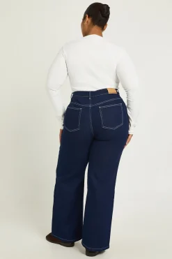 boohoo Le Jean Grande Taille Taille Haute Jambe Droite<Femme Denim|Jeans