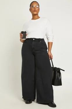 boohoo Le jean grande taille à taille mi-haute et jambe large<Femme Denim|Jeans