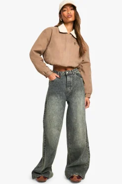 Le jean à jambes larges