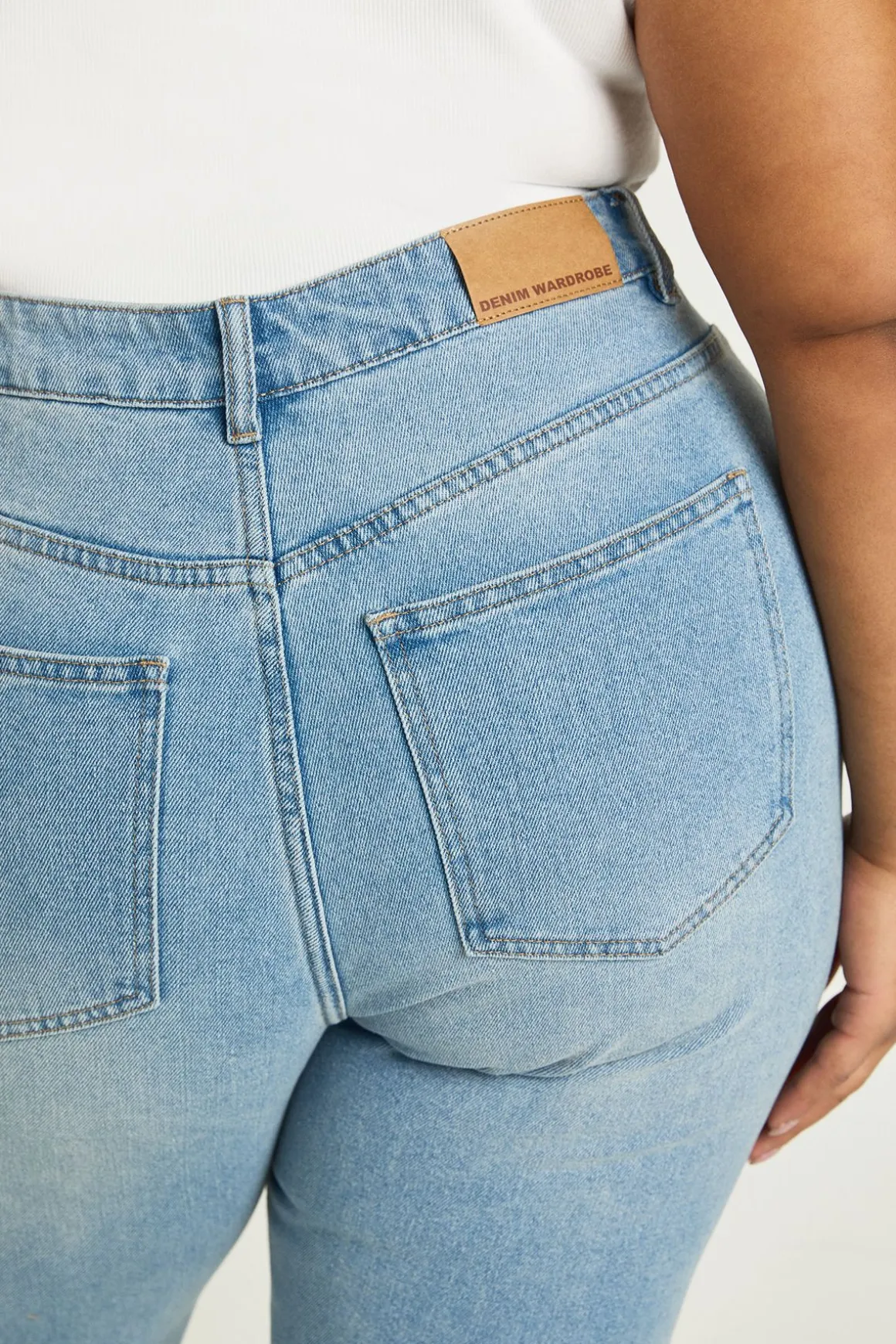 Le Jean Mom Taille Haute Plus