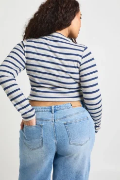 boohoo Le Jean Plus Taille Haute Raccourci Jambe Large<Femme Denim|Jeans
