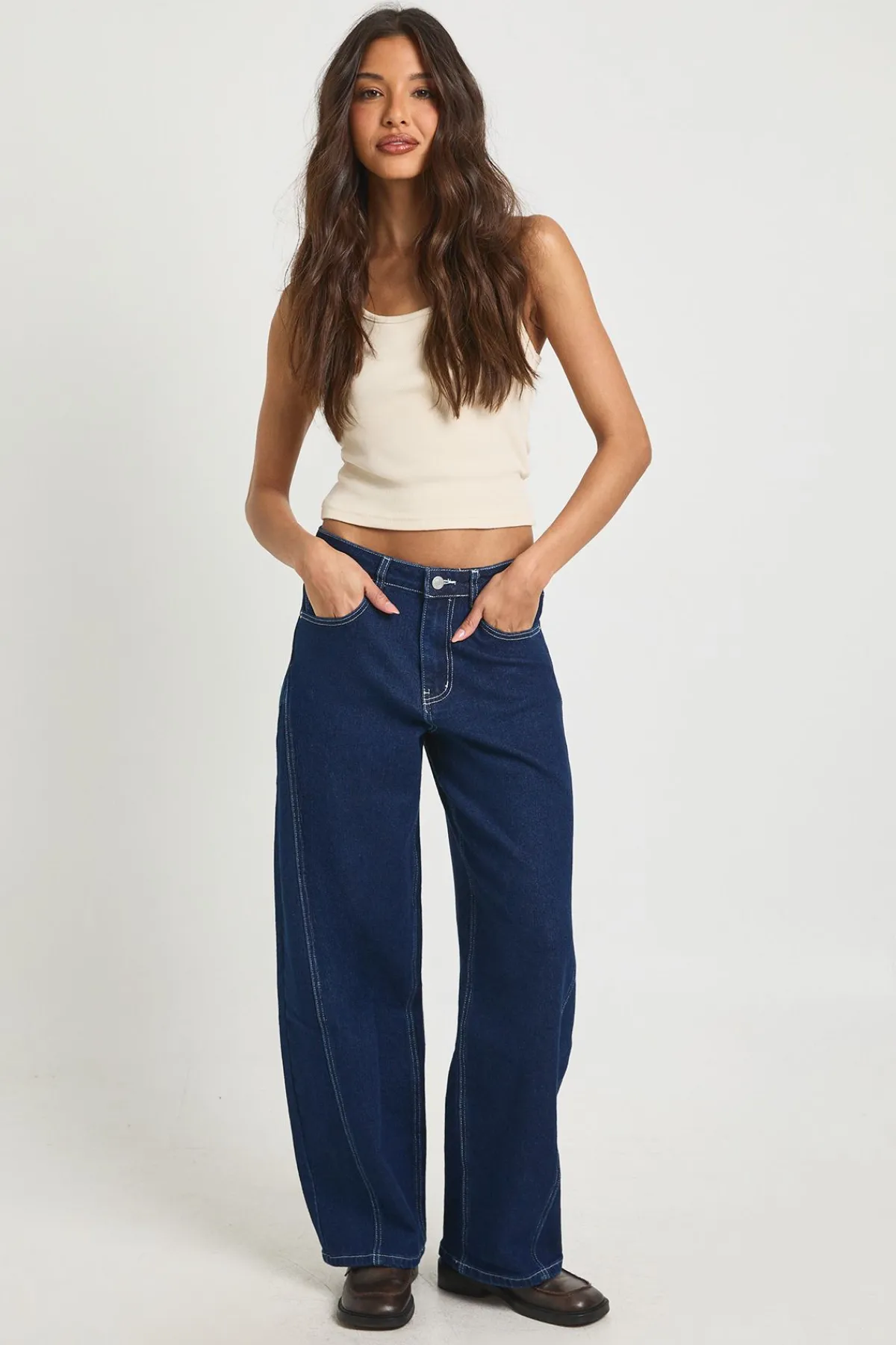 boohoo Le Jean Taille Mi-Haute Coupe Barrel<Femme Denim|Jeans
