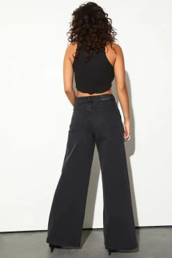 boohoo Le jean taille mi-haute à jambes larges<Femme Denim|Jeans