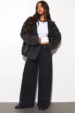 Le Jean à taille mi-petite et jambes larges