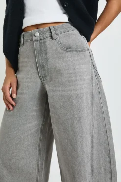 Le Jean Taille Moyenne Coupe Barrel Petite