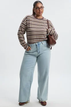 Le jean évasé Plus