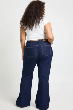 Le Jean Évasé Taille Haute Grande Taille