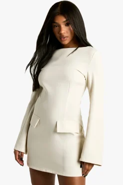 boohoo Long Sleeve Slash Neck Tailored Mini Dress<Femme Tailleurs|Robes À Manches Longues