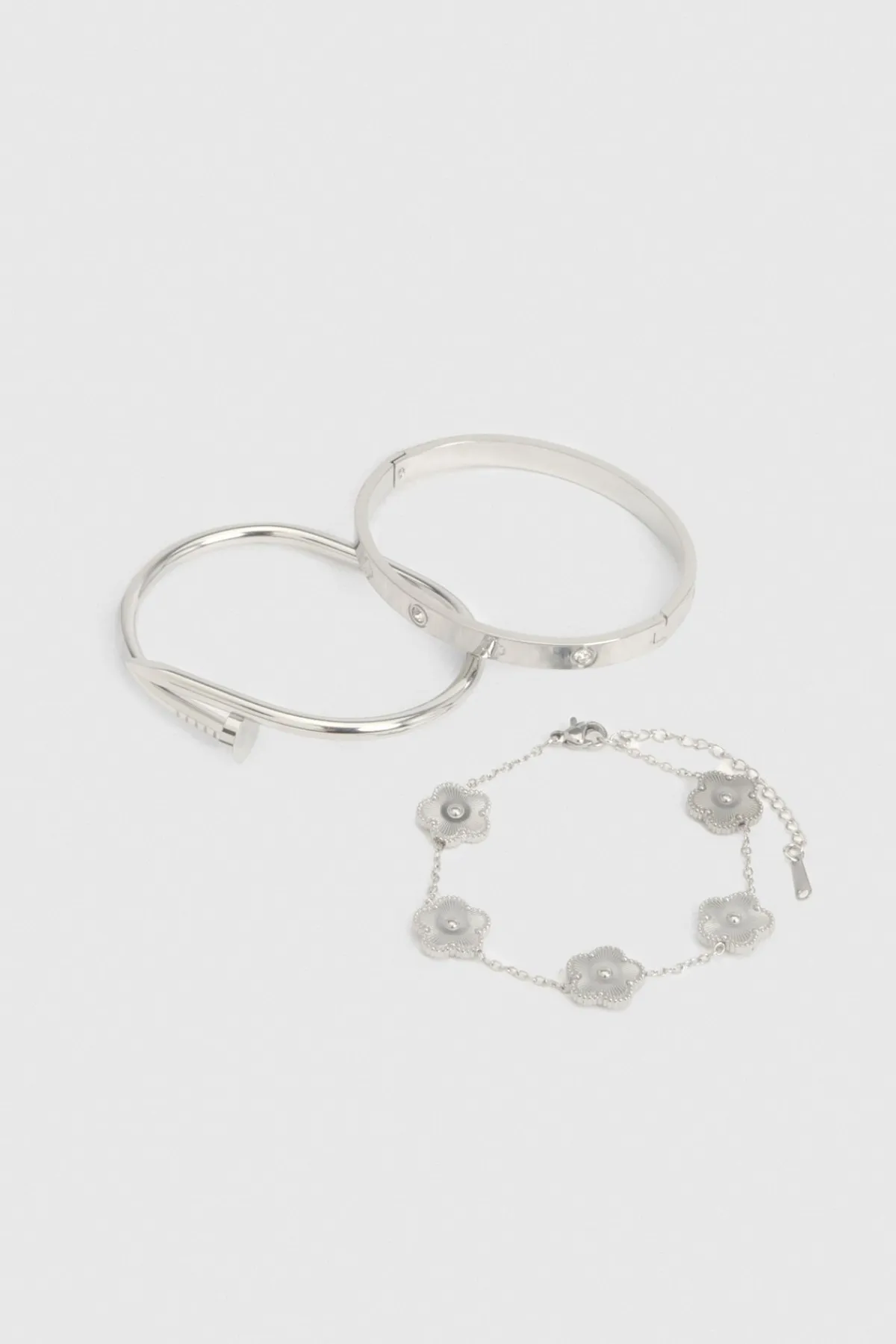 boohoo Lot de 3 bracelets à détails s< Bracelets