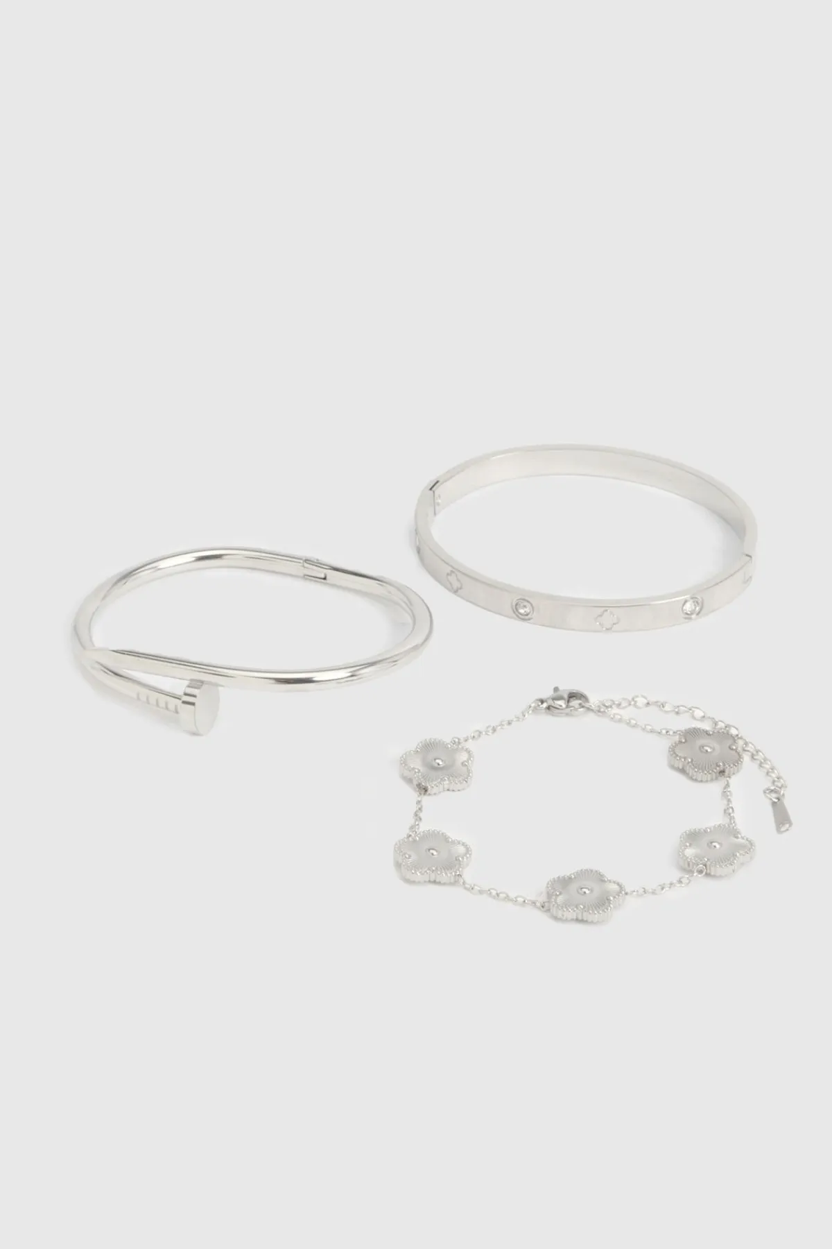 boohoo Lot de 3 bracelets à détails s< Bracelets