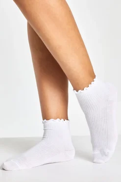 Lot de 3 chaussettes à volants blanches