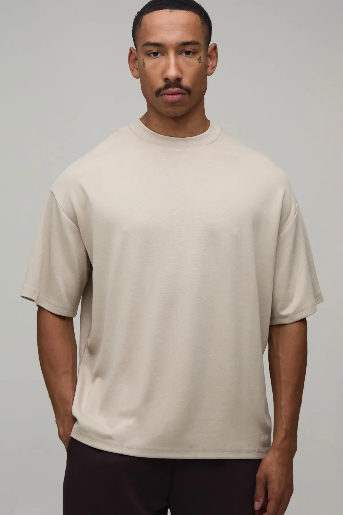 boohooMAN Lot de 2 T-Shirts Col Rond Oversize Poids Lourd<Homme Indispensables Grande Taille|Tout Afficher