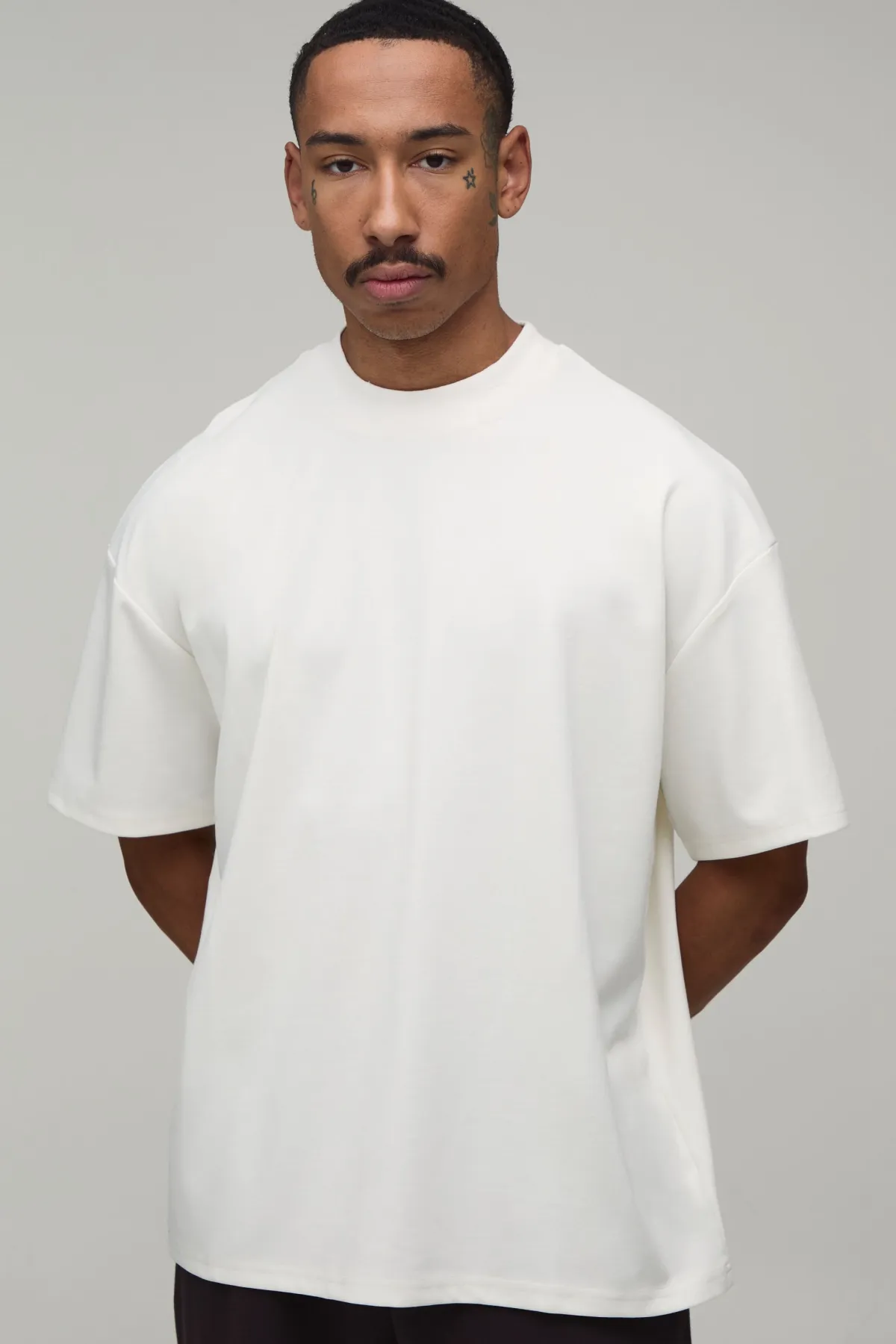 boohooMAN Lot de 2 T-Shirts Col Rond Oversize Poids Lourd<Homme Indispensables Grande Taille|Tout Afficher