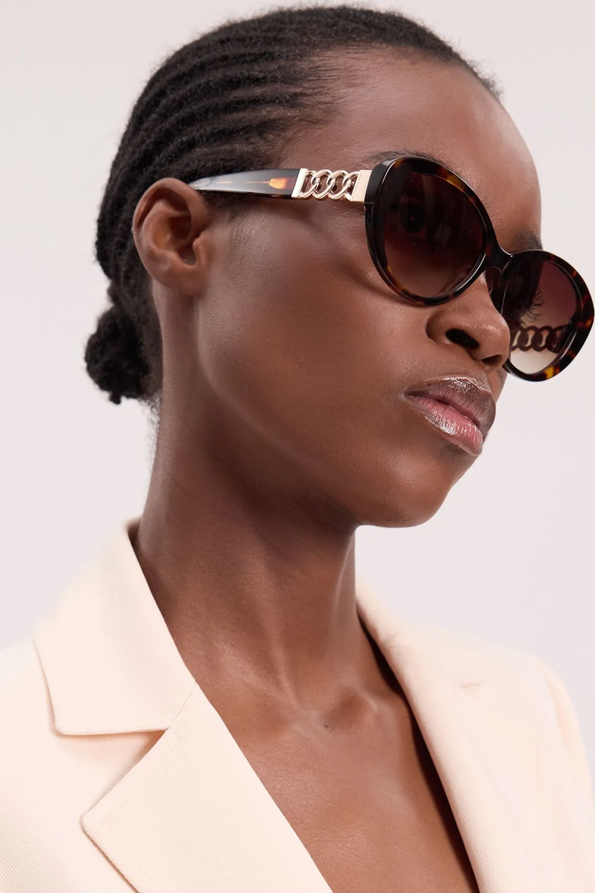 KarenMillen Lunettes De Soleil Carrées À Détails Dorés< Lunettes De Soleil