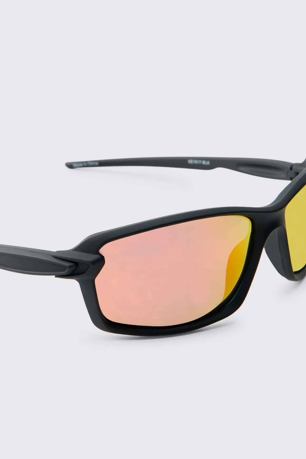 Lunettes De Soleil Sport Teintées En Plastique