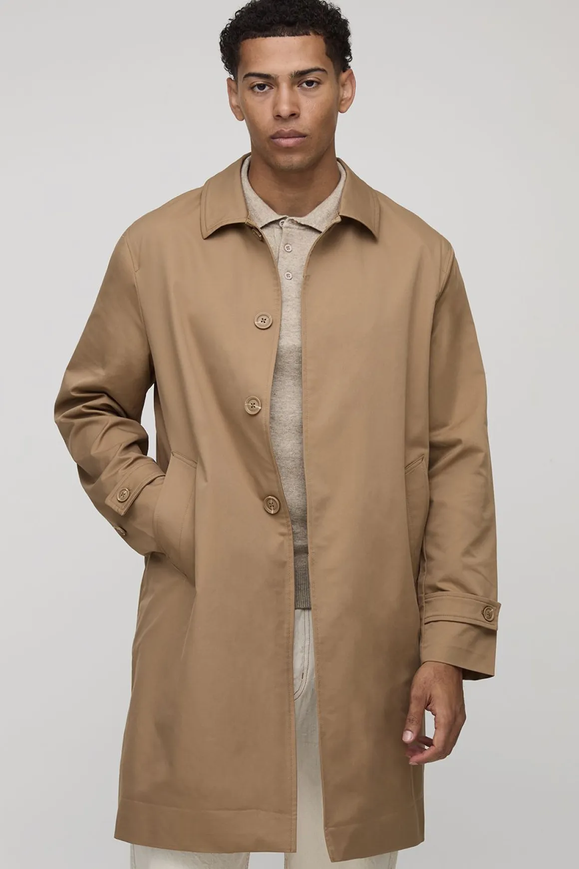 Mac à col boutonné, coupe régulière, mi-long