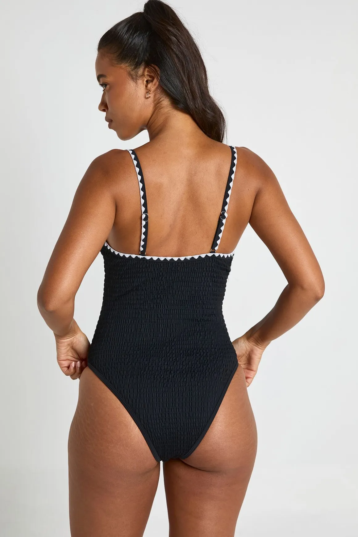 Maillot De Bain À Coutures Contrastées