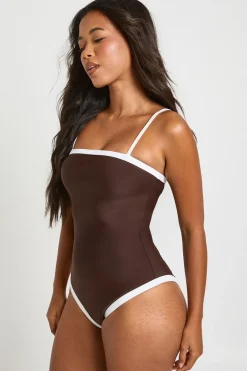 boohoo Maillot De Bain À Encolure Carrée Contrastante Avec Effet Ventre Plat<Femme Looks Chocolat|Tenues De Plage