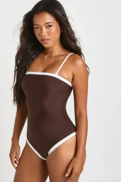 boohoo Maillot De Bain À Encolure Carrée Contrastante Avec Effet Ventre Plat<Femme Looks Chocolat|Tenues De Plage