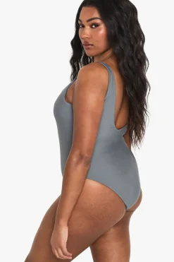 Maillot de bain grande taille à encolure carrée