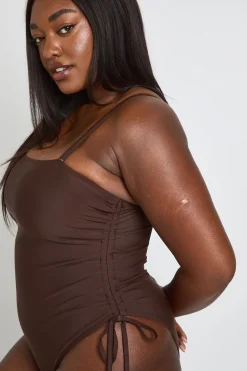 Maillot De Bain Grande Taille À Fronces Latérales Et Contrôle Du Ventre