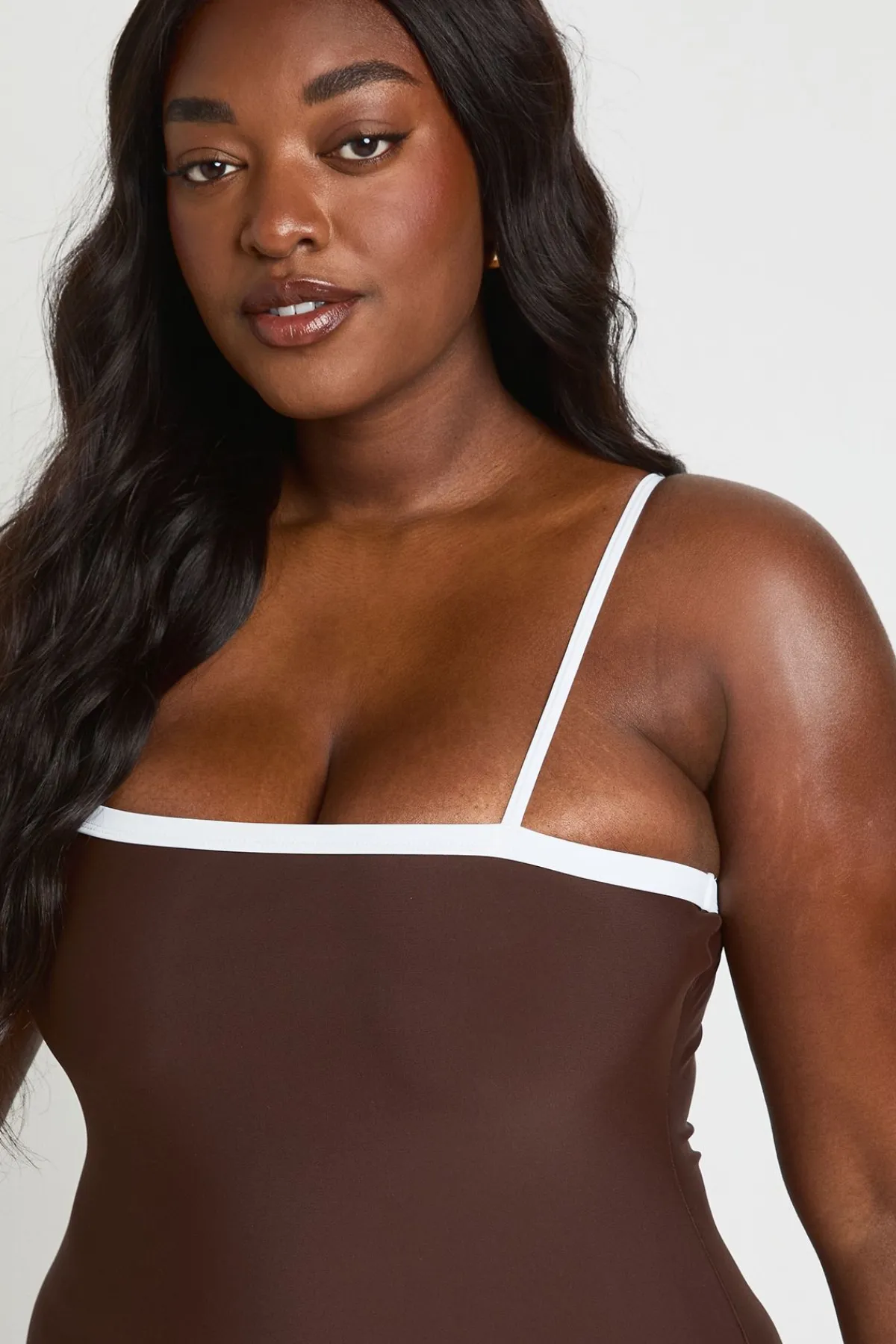 boohoo Maillot De Bain Grande Taille À Encolure Carrée Contrastante Avec Contrôle Du Ventre<Femme Maillots De Bain