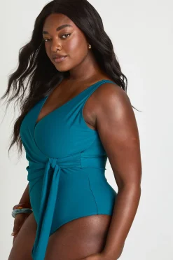 Maillot De Bain Grande Taille Avec Détail Cache-cœur Et Contrôle Du Ventre