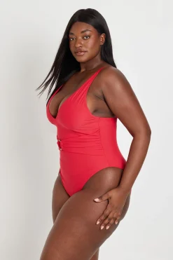 boohoo Maillot De Bain Grande Taille À Décolleté Plongeant Avec Anneau Et Effet Ventre Plat<Femme Maillots De Bain|Tenues De Plage