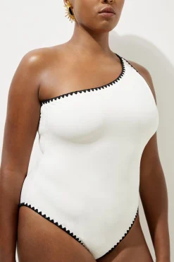 Maillot de bain grande taille à couture contrastante et à une épaule